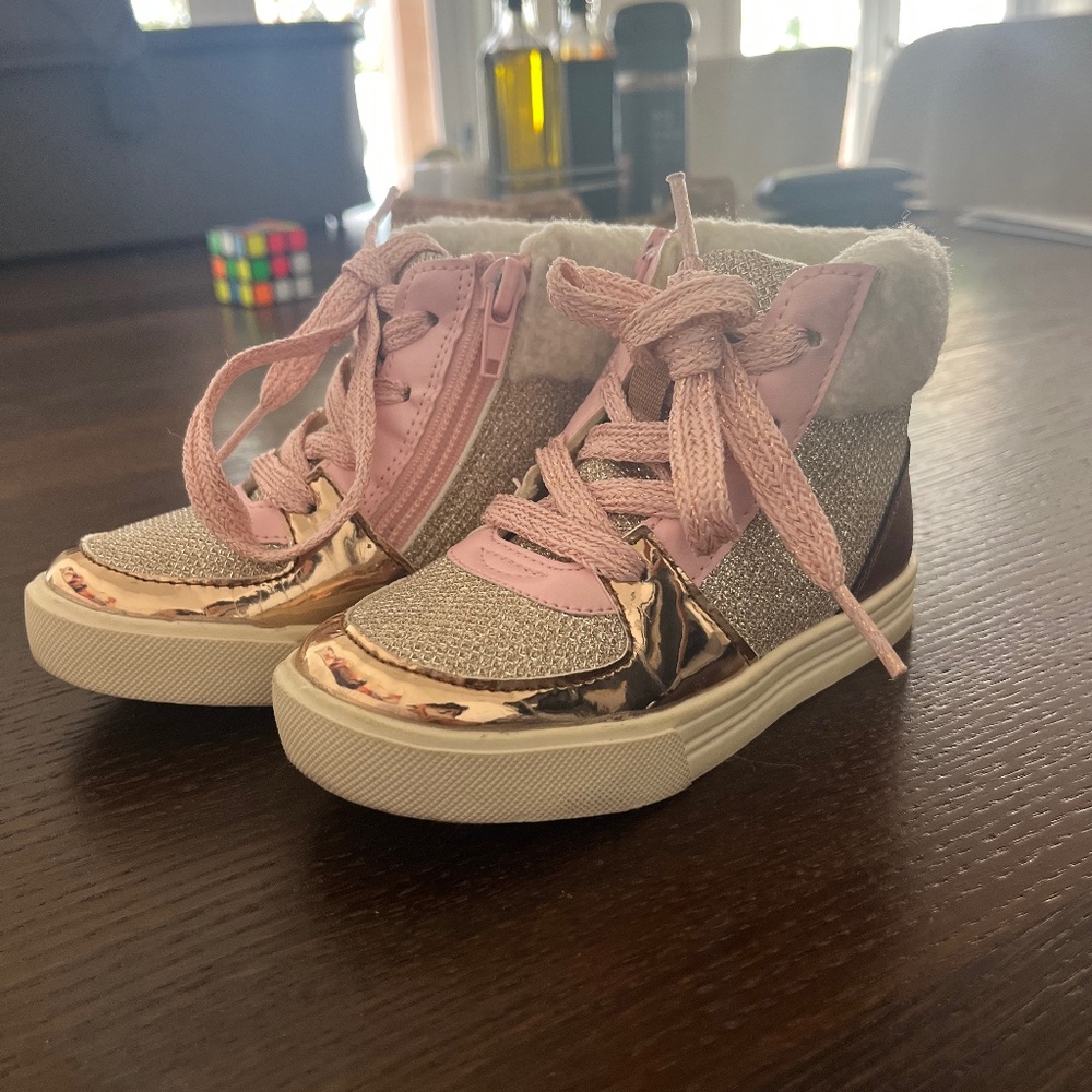 OshKosh B'Gosh Toddler Sneakers